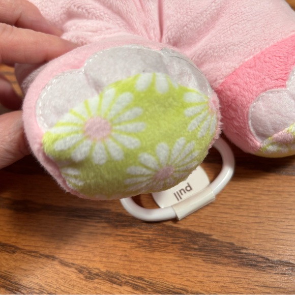 CARTERS Pink Elephant Plush Musical Flower Ears Crib Stroller Toy Pull Tail NWOT - Picture 5 of 9